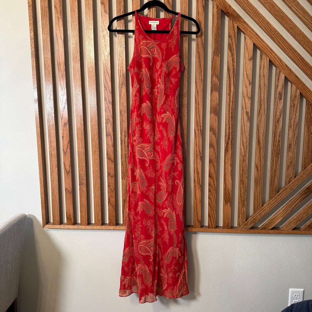 Boho Vintage 90s Ann Taylor Red Paisley 100% Silk Maxi Dress Size 8